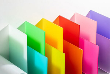 Plexiglass Maroc avec plaques PMMA opaques disponibles en plusieurs couleurs